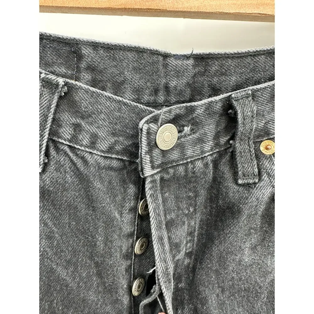 Vtg‎ Levi's 501 1980s Denim Jeans Men 30x31 Button Fly Raw Hem Made in USA #552